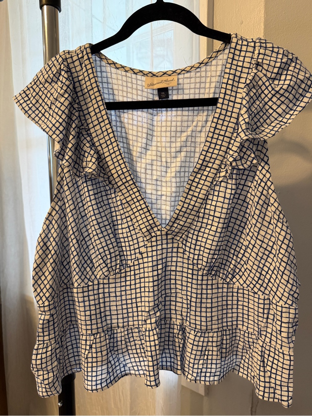 Universal Thread Blue and White Grid Ruffle V-Neck Camisole